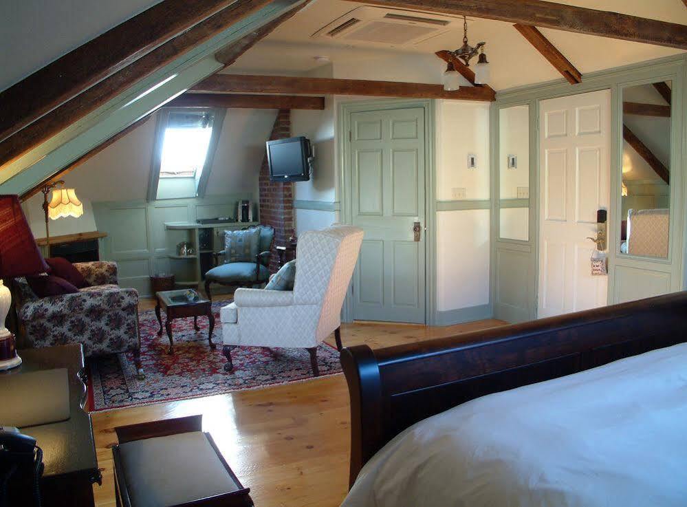 The Mariner King Inn Lunenburg Esterno foto